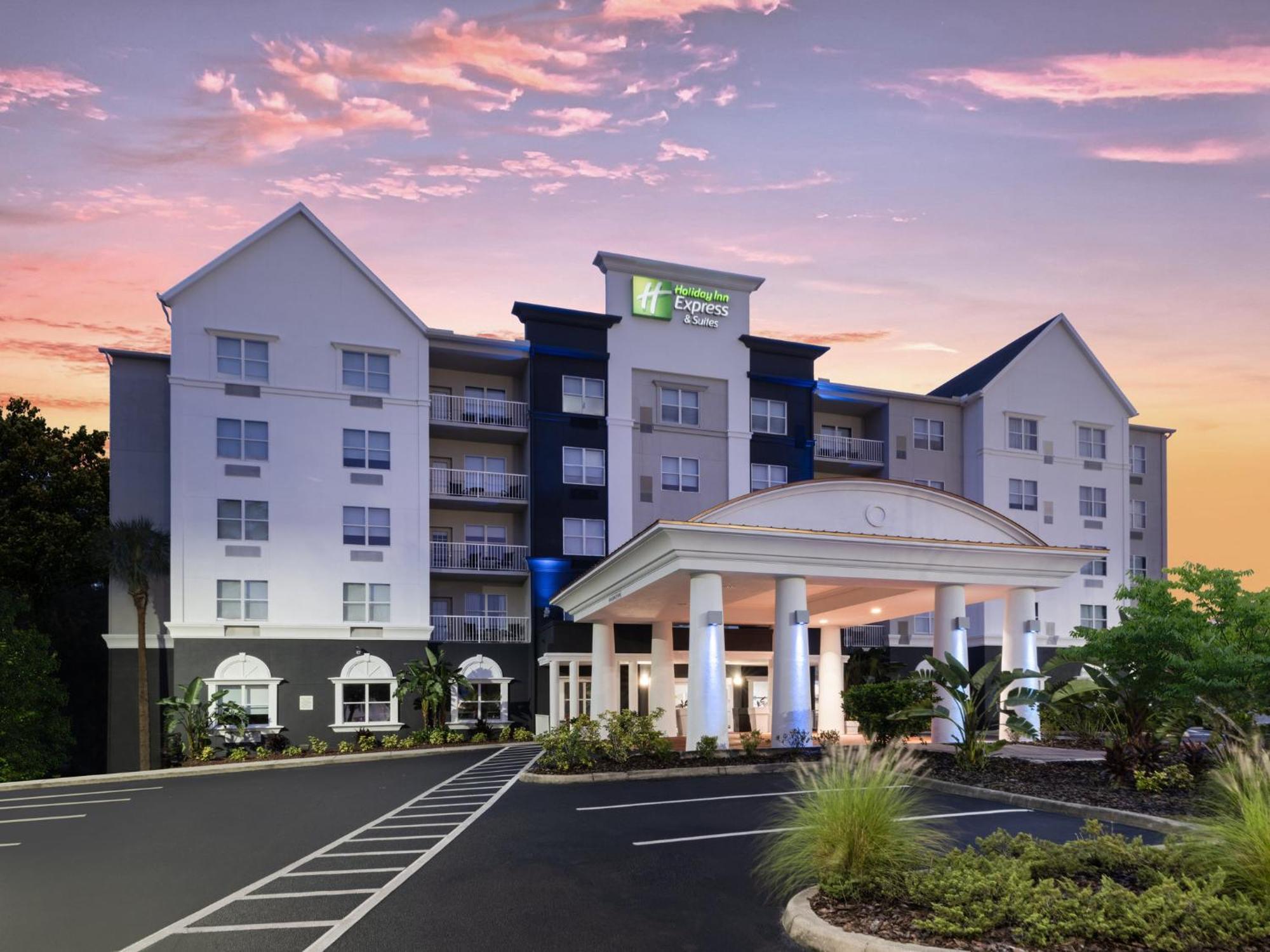 Holiday Inn Express & Suites Lakeland North I-4 By Ihg Exterior foto