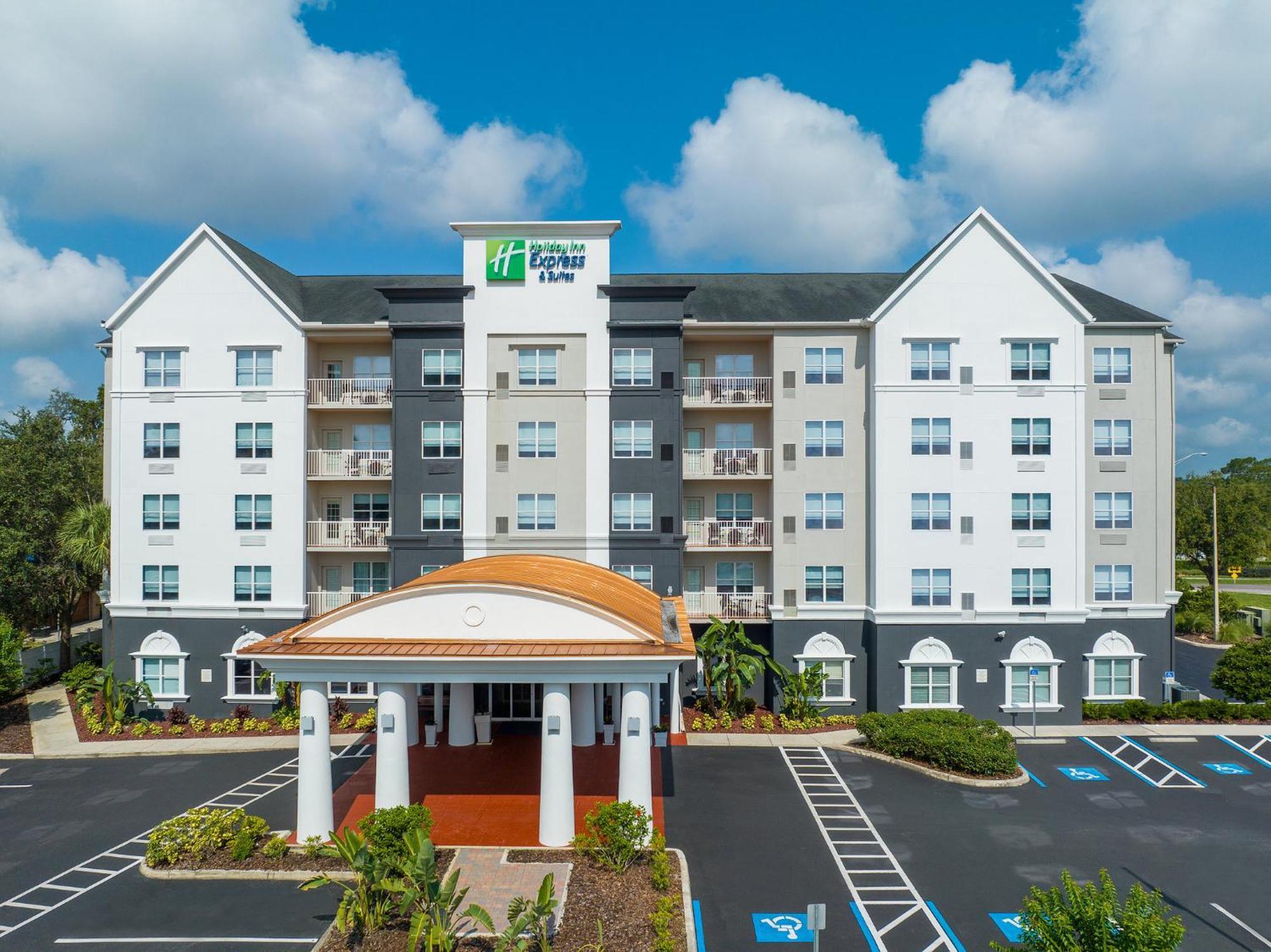 Holiday Inn Express & Suites Lakeland North I-4 By Ihg Exterior foto